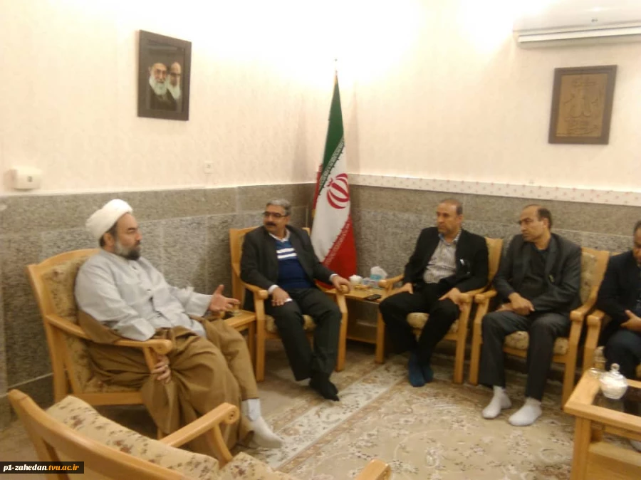 دیدار با حاج آقا محامی نماینده ولی فقیه و امام جمعه محترم زاهدان 2