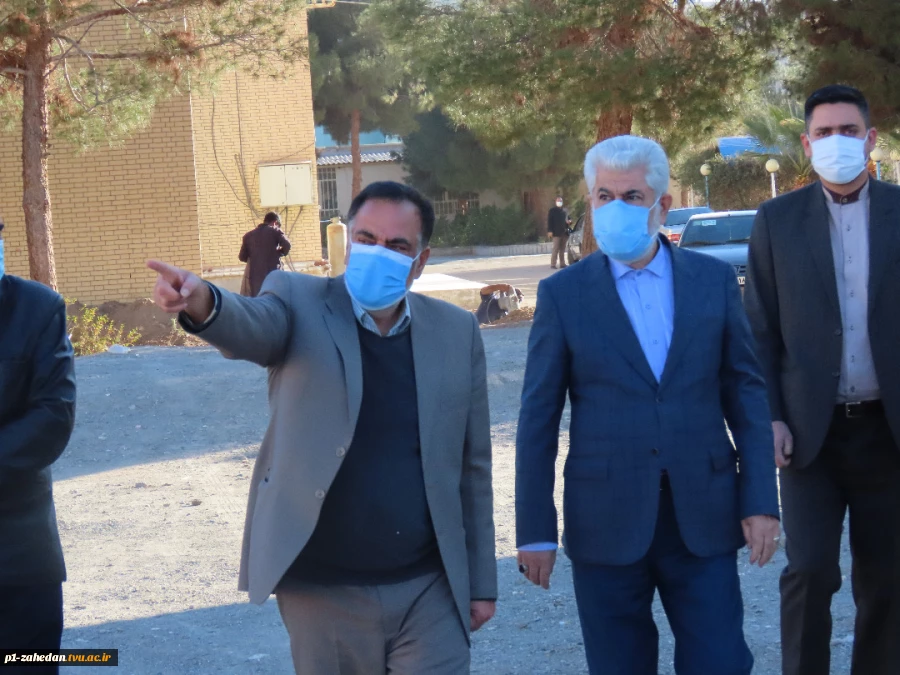 بازدید جناب آقای دکتر شهریاری نماینده محترم مردم زاهدان از دانشگاه فنی و حرفه ای استان سیستان و بلوچستان 5