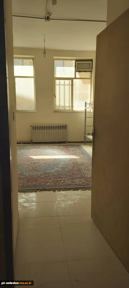 محیط آموزشکده شهید باهنر زاهدان 10