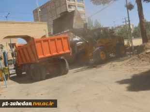 حمل نخاله ها با همکاری گردان مهندسی تیپ 110 3