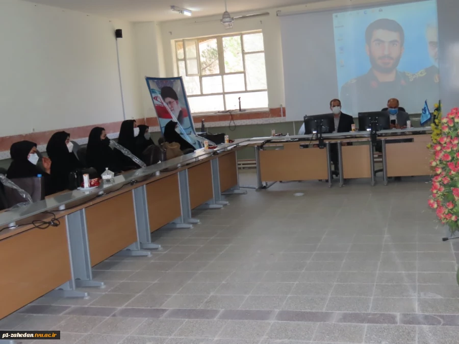 نشست رئیس مرکز بسیج اساتید دانشگاه فنی وحرفه ای 5