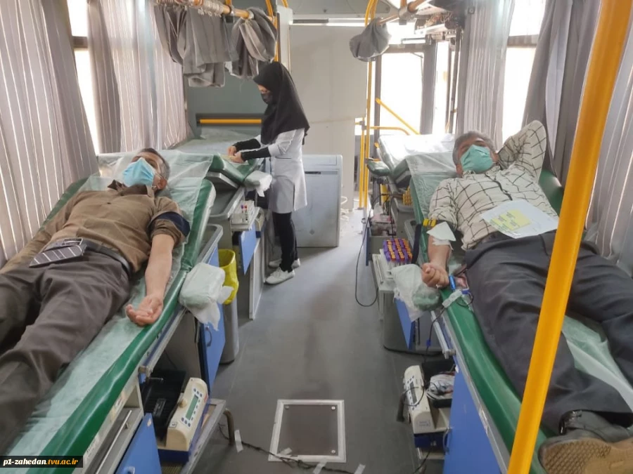 به گزارش روابط عمومی دانشگاه فنی وحرفه ای استان سیستان وبلوچستان، تیم سیار سازمان انتقال خون به منظور اهدای خون همکاران،اساتید ودانشجویان دانشگاهی ، روز شنبه 24اردیبهشت ماه 1401 در دانشگاه فنی وحرفه ای استان مستقرگردید. 6