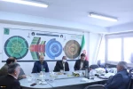 دکتر خسرویان در دیدار با رئیس سازمان بسیج اساتید کشور:
لزوم تقویت جایگاه بسیج اساتید از طریق ایجاد اندیشکده‌ها و کارگروه‌های مهارتی و ایجاد قرارگاه مهارتی در دانشگاه
 2