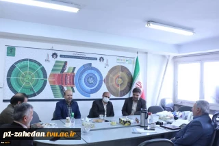 دکتر خسرویان در دیدار با رئیس سازمان بسیج اساتید کشور:
لزوم تقویت جایگاه بسیج اساتید از طریق ایجاد اندیشکده‌ها و کارگروه‌های مهارتی و ایجاد قرارگاه مهارتی در دانشگاه