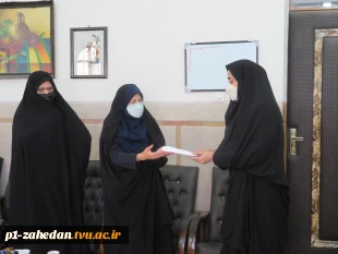 در سفر استانی به قم صورت گرفت؛
ملاقات عمومی رئیس و اعضای هیئت رئیسه دانشگاه با دانشگاهیان دانشگاه فنی و حرفه‌ای استان قم
 3