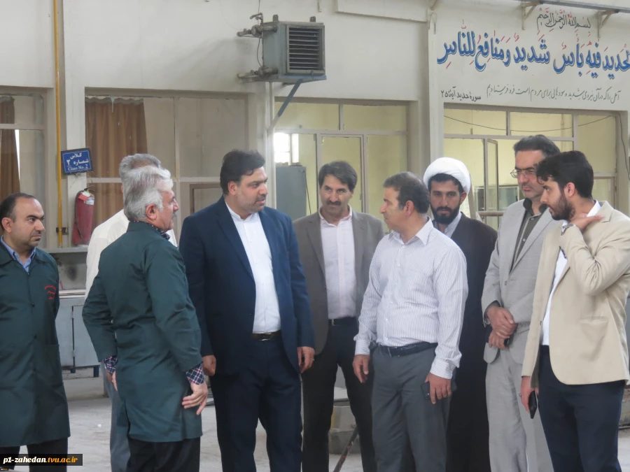 بازدید دکتر خسرویان از دانشگاه فنی و حرفه‌ای استان اصفهان 5