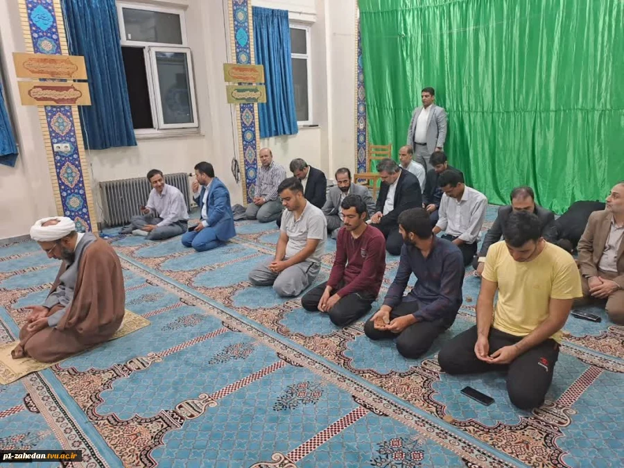 بازدید هیئت رئیسه دانشگاه از خوابگاه آموزشکده پسران قم 3