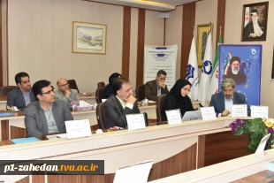 در دانشگاه فنی و حرفه‌ای برگزار شد:
نشست تخصصی نهادینه‌سازی نظام صلاحیت حرفه‌ای در آموزش های مهارتی رسمی
 3