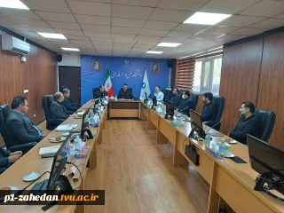 نشست و دیدار و گفت‌وگوی اعضای شورای بسیج کارکنان دانشگاه با رئیس دانشگاه فنی و حرفه‌ای
