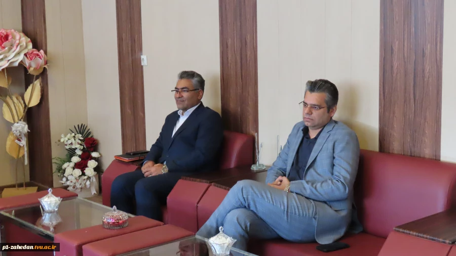 مدیر عامل صندوق پژوهش وفناوری پارک علم وفناوری استان با رئیس دانشگاه فنی وحرفه ای واحد استان سیستان وبلوچستان دیدار کرد 3