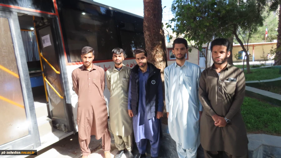 اهداء خون توسط کارکنان ودانشجویان دانشگاه فنی وحرفه ای واحد استان سیستان وبلوچستان 4