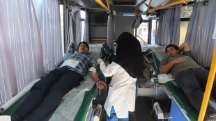 اهداء خون توسط کارکنان ودانشجویان دانشگاه فنی وحرفه ای واحد استان سیستان وبلوچستان 5