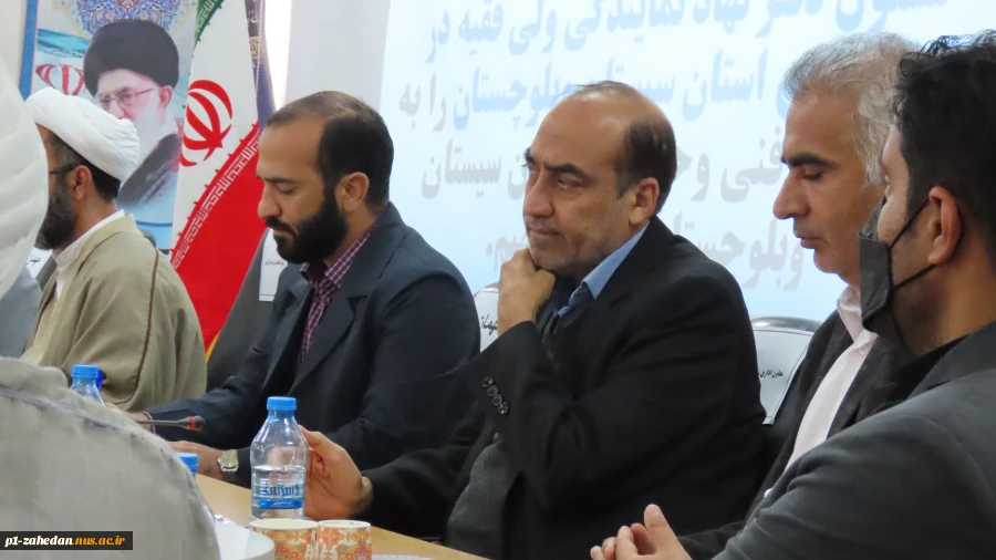 دیداردانشگاهیان دانشگاه فنی وحرفه ای واحد استان سیستان وبلوچستان در محل دانشگاه با نماینده ولی فقیه دراستان سیستان وبلوچستان
 6