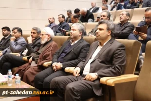 ئیس دانشگاه فنی و حرفه‌ای در یادواره شهدای دانشجو و اولین سالگرد تدفین شهید گمنام:
این دانشگاه‌ها هستند که از میراث ارزشی و فکری یک ملت صیانت می‌کنند 4