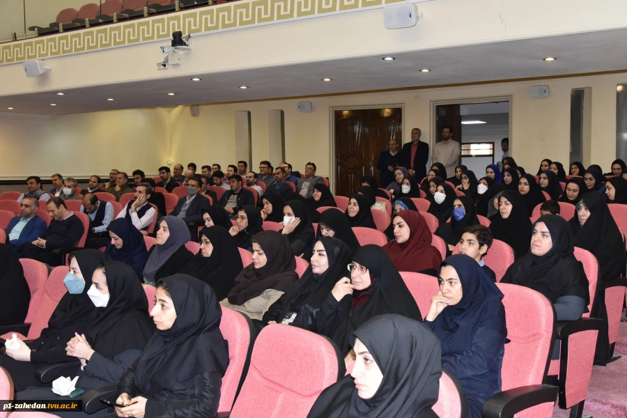 در آستانه خجسته ولادت حضرت فاطمه زهرا (س) و گرامی‌داشت روز مادر و روز زن جشن میلاد ام‌ابیها (س) در دانشگاه فنی و حرفه‌ای برگزار شد 2