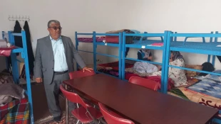 بازدید ریاست دانشگاه فنی و حرفه ای استان سیستان وبلوچستان وهیئت همراه از حوزه امتحانات پایان ترم نیمسال اول سالتحصیلی 1403-1402 آموزشکده های پسران ودختران زابل
 5