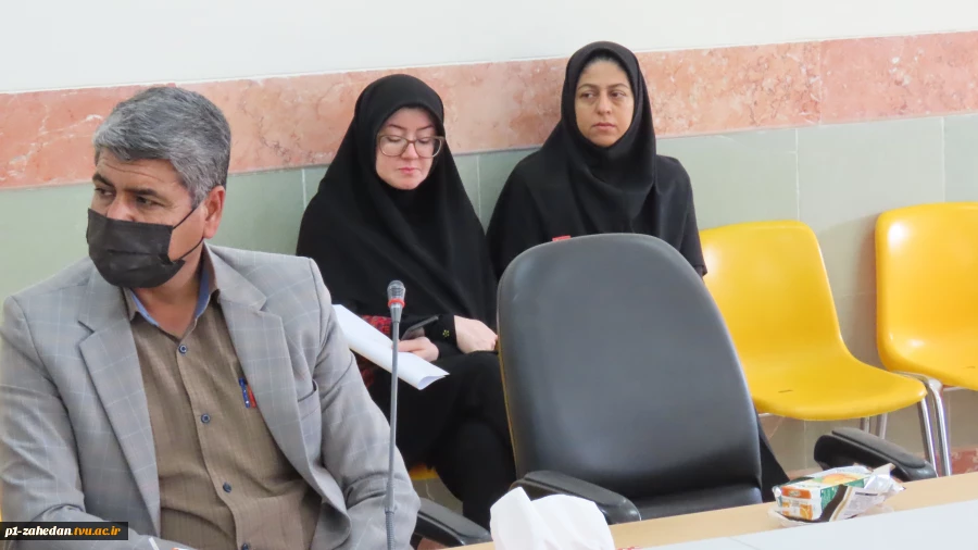 نشست بصیرتی جهاد تبیین با موضوع ((انتخابات و مشارکت حداکثری)) در دانشگاه فنی و حرفه‌ای واحد استان سیستان و بلوچستان 3