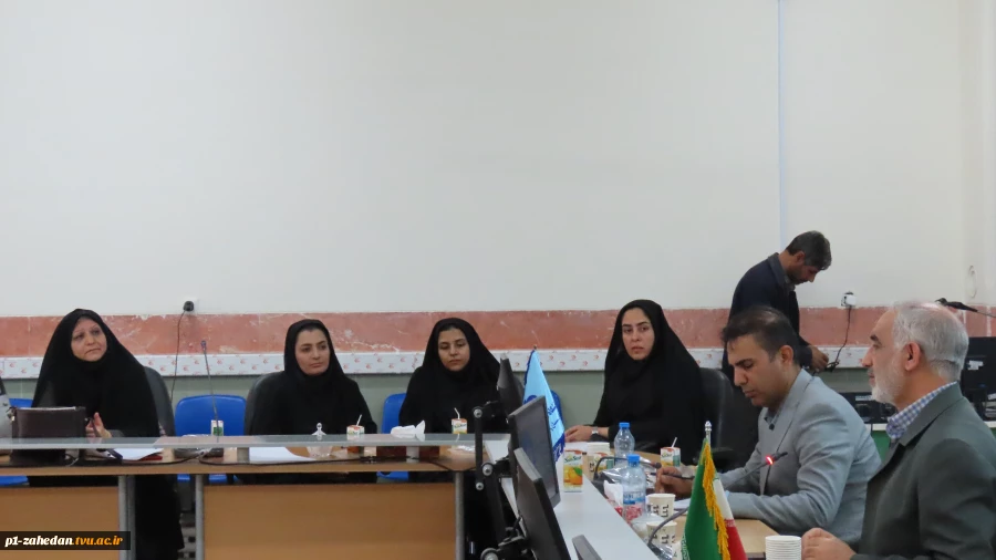 نشست بصیرتی جهاد تبیین با موضوع ((انتخابات و مشارکت حداکثری)) در دانشگاه فنی و حرفه‌ای واحد استان سیستان و بلوچستان 12