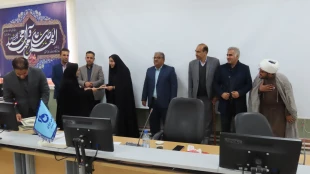 تجلیل از پژوهشگران برتر و فارغ التحصیلان کارآفرین دانشگاه فنی و حرفه‌ای استان سیستان و بلوچستان 9