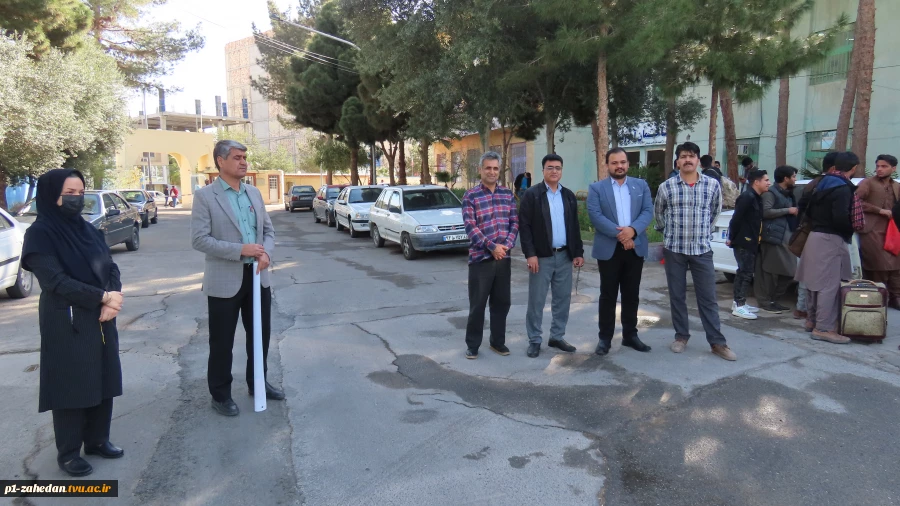 دومین کاروان زیارتی راهیان نور دانشگاه فنی و حرفه‌ای استان سیستان وبلوچستان به سمت مناطق عملیاتی جنوب کشور اعزام شد
 7
