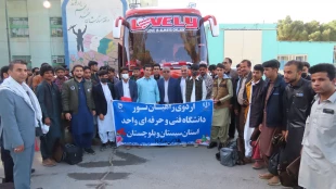دومین کاروان زیارتی راهیان نور دانشگاه فنی و حرفه‌ای استان سیستان وبلوچستان به سمت مناطق عملیاتی جنوب کشور اعزام شد
 5
