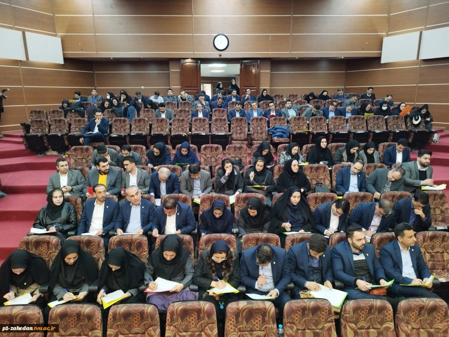 در دانشگاه فنی و حرفه‌ای صورت گرفت:
برگزاری دوره سنجش صلاحیت حرفه‌ای نزدیک به 300 نفر از کارکنان مؤسسه مالی و اعتباری نور
 2