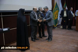 برگزاری مراسم اختتامیه ششمین جشنواره درون دانشگاهی حرکت در دانشگاه فنی و حرفه‌ای خراسان رضوی 15