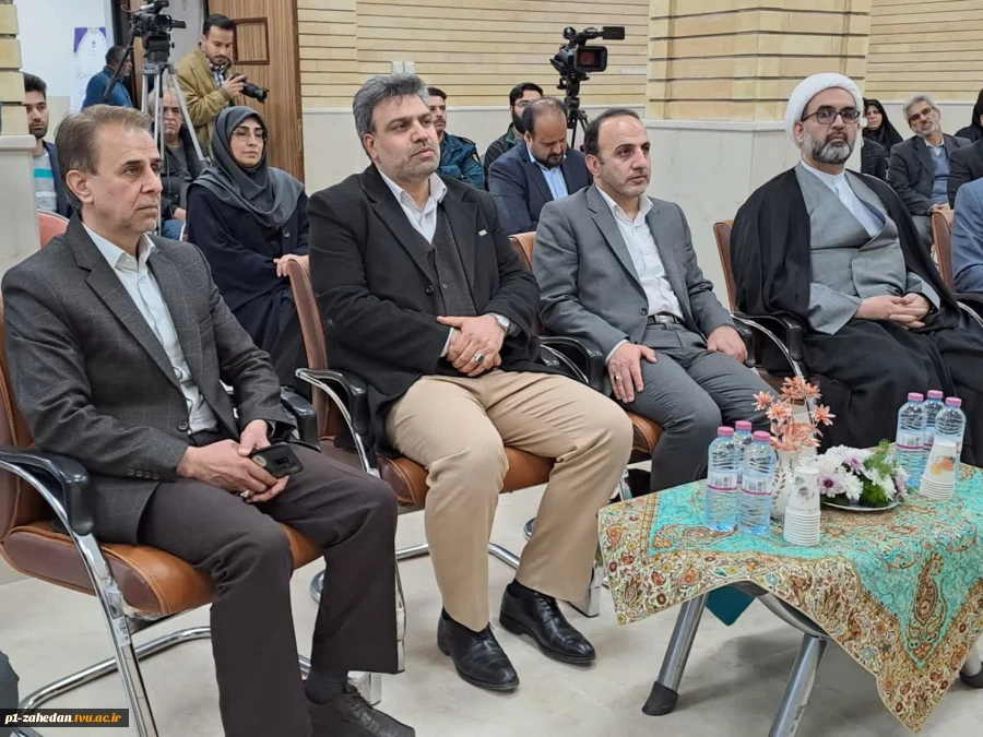 بازدید معاون فرهنگی و اجتماعی وزارت علوم از آموزشکده جدیدالتأسیس و خیرساز فنی و حرفه‌ای امام علی (ع) شهرستان مهریز 2