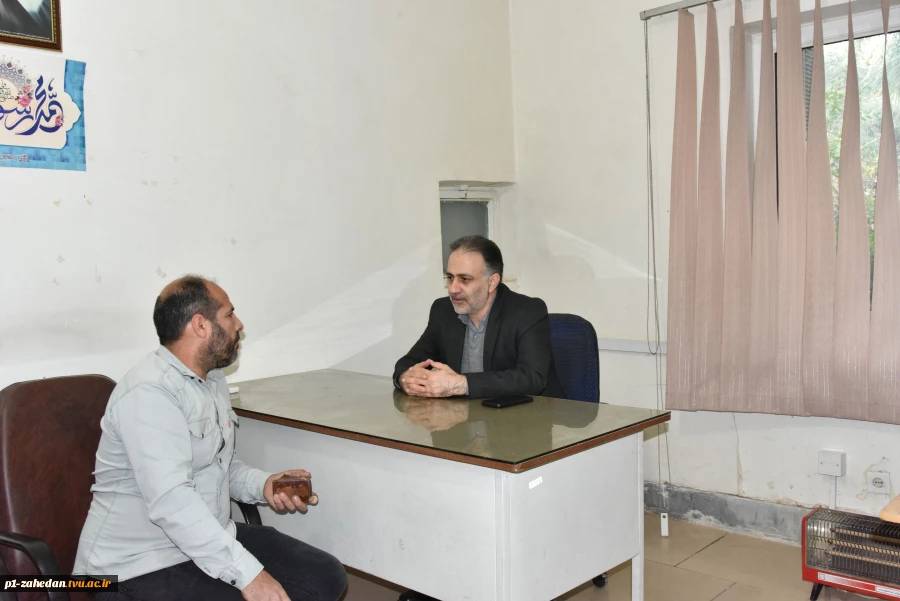ملاقات عمومی رئیس دانشگاه فنی و حرفه‌ای و اعضای هیئت رئیسه با استادان، کارکنان و دانشجویان دانشگاه فنی و حرفه‌ای استان خوزستان 6