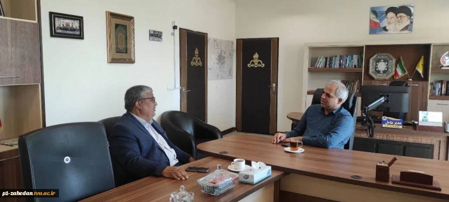 دیدار رئیس دانشگاه فنی و حرفه ای استان سیستان و بلوچستان با مدیر عامل شرکت گاز استان 2