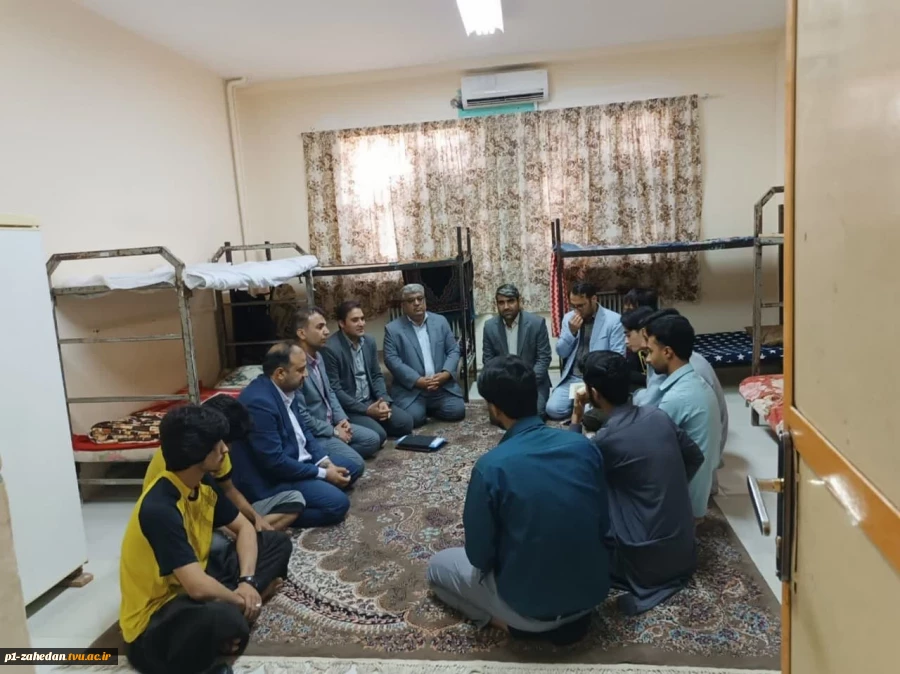 بازدید سرپرست کل دانشجویی دانشگاه فنی و حرفه ای کشوراز آموزشکده فنی و حرفه ای فرخی سیستانی زابل 6