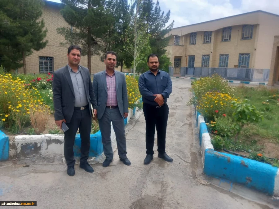 حضور سرپرست اداره کل دانشجویی دانشگاه فنی وحرفه ای کشور در بین دانشجویان آموزشکده فنی و حرفه ای شهید عارفی زاهدان 6