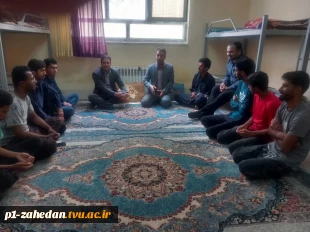 حضور سرپرست اداره کل دانشجویی دانشگاه فنی وحرفه ای کشور در بین دانشجویان آموزشکده فنی و حرفه ای شهید عارفی زاهدان 8