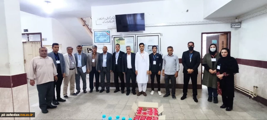 بازدید رئیس دانشگاه فنی و حرفه ای استان  سیستان وبلوچستان از حوزه آزمون سراسری ۱۴۰۳ 9
