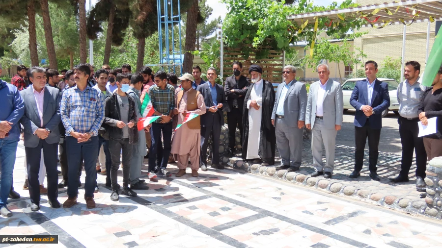 تجمع دانشگاهیان دانشگاه فنی وحرفه ای استان سیستان وبلوچستان در حمایت از خیزش دانشجویان در آمریکا 4