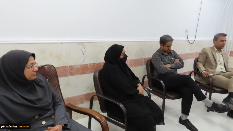 کمیته درآمد زایی در آموزشکده دختران زاهدان به ریاست دکتر محمدقاسمی ریاست دانشگاه فنی و حرفه ای واحد استان سیستان و بلوچستان برگزار شد. 10