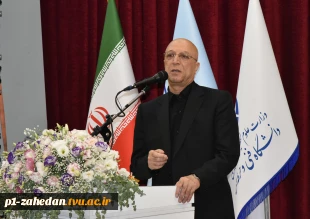 وزیر علوم، تحقیقات و فناوری در جمع رؤسای دانشکده‌ها و آموزشکده‌های دانشگاه فنی و حرفه‌ای کشور:
نحوه مدیریت شهید رئیسی بر پایه مهربانی توأم با قاطعیت بود، لذا از رؤسا و مدیران انتظار می‌رود در سطح مدیریت خود ادامه‌دهنده این مسلک و مکتب باشند
 2