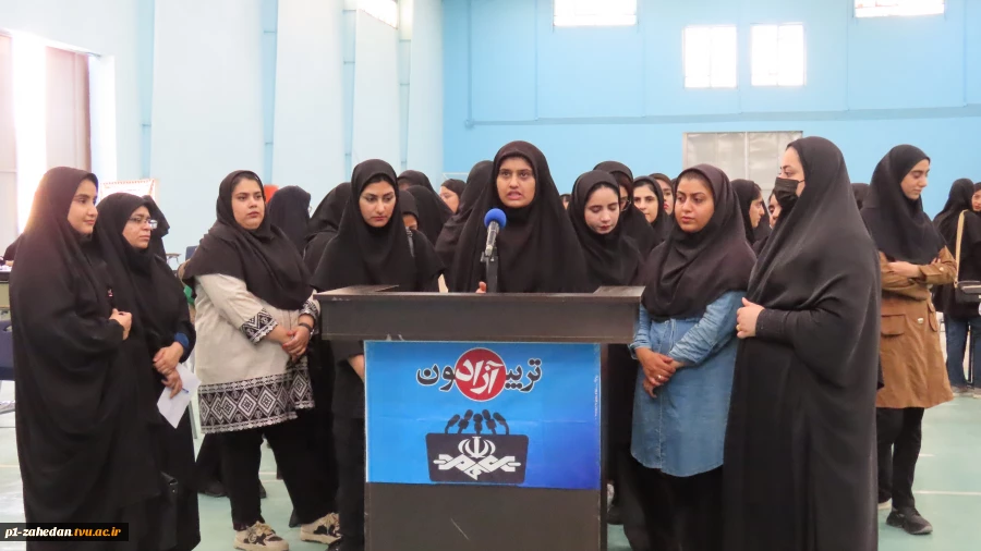 تریبون آزاد با موضوع انتخابات در دانشگاه فنی وحرفه ای استان سیستان وبلوچستان 3