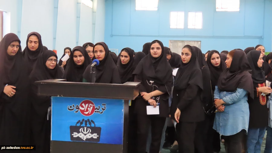 تریبون آزاد با موضوع انتخابات در دانشگاه فنی وحرفه ای استان سیستان وبلوچستان 5