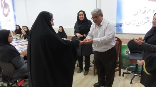 بازدید ریاست دانشگاه ملی مهارت واحد استان سیستان و بلوچستان از نمایشگاه حجم سازی و عکاسی دانشجویان 4