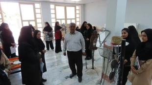 بازدید ریاست دانشگاه ملی مهارت واحد استان سیستان و بلوچستان از نمایشگاه حجم سازی و عکاسی دانشجویان 5