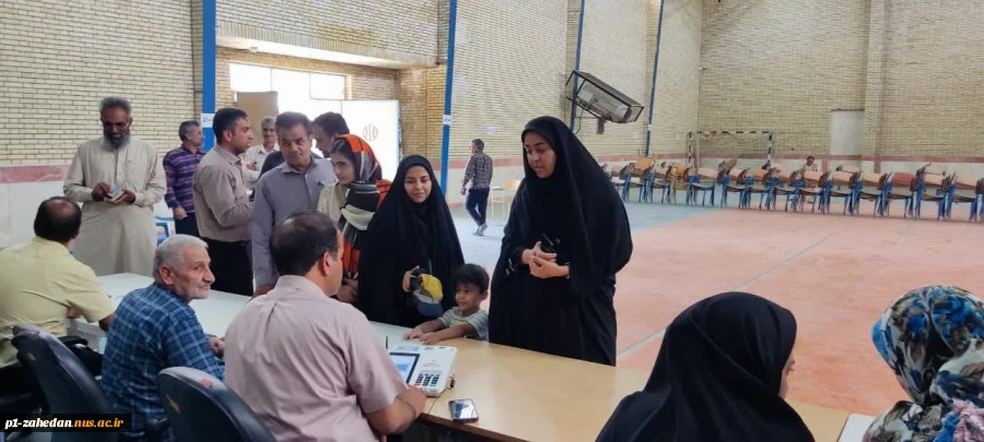 حضور دانشگاهیان مراکز تابعه دانشگاه ملی مهارت واحد استان سیستان وبلوچستان پای صندوق‌های رای 5