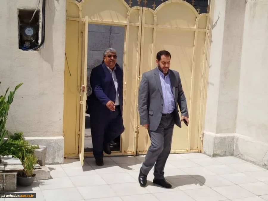 دیدار معاون اداری،مالی و مدیریت منابع دانشگاه ملی مهارت کشور با مادر شهیدان ارجمندی (مادر 3 شهید) 2