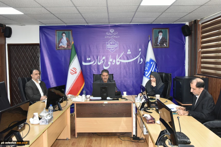 دکتر زمانی، سرپرست دانشگاه ملی مهارت در اولین نشست برخط با رؤسای استانی:
دانشگاه ملی مهارت یکی از تاثیرگذارترین‌ دانشگاه‌های کشور در راستای رفع مشکلات بیکاری و ایجاد اشتغال جوانان است 2