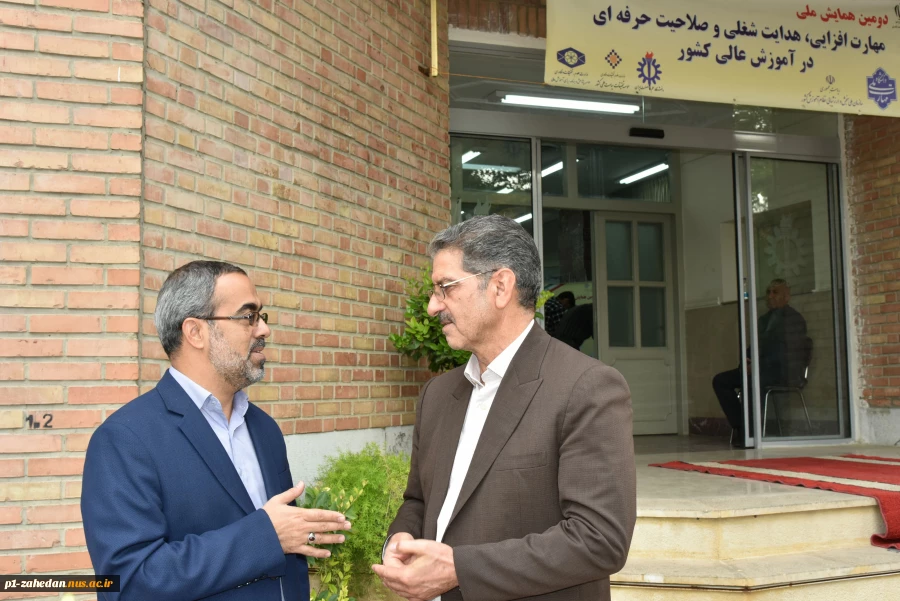 سرپرست دانشگاه ملی مهارت در دومین همایش ملی مهارت‌افزایی، هدایت شغلی و صلاحیت حرفه‌ای در آموزش عالی کشور:
پیوستار سه حوزه مهارت‌افزایی، صلاحیت حرفه‌ای و هدایت شغلی توسعه‌بخش است و این مهم، در دستور کار دانشگاه ملی مهارت قرار دارد 6