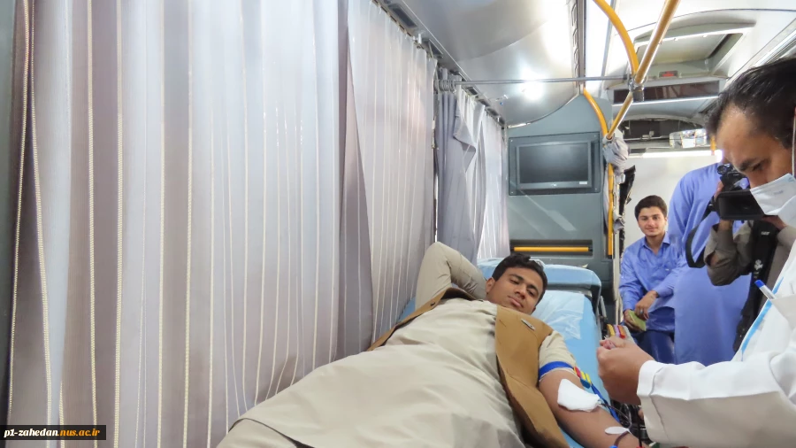اهداء خون توسط کارکنان،اساتید ودانشجویان دانشگاه ملی مهارت واحد استان سیستان وبلوچستان 6