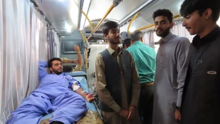 اهداء خون توسط کارکنان،اساتید ودانشجویان دانشگاه ملی مهارت واحد استان سیستان وبلوچستان 11