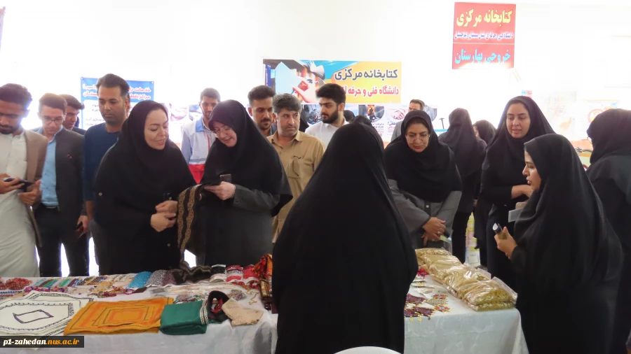 برگزاری نمایشگاه یاریگران زندگی در دانشگاه ملی مهارت واحد استان سیستان و بلوچستان 5