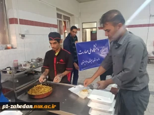 توزیع غذای گرم بین نیازمندان حاشیه شهر زاهدان  توسط کانون های بسیج دانشگاه ملی مهارت واحد استان سیستان و بلوچستان 7