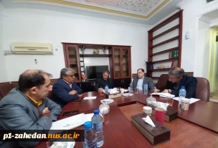 سرپرست دانشگاه ملی مهارت در جلسه شورای اداری دانشگاه واحد استانی سیستان و بلوچستان:
جذب هیئت علمی با اولویت بومی‌پذیری در دستور کار دانشگاه ملی مهارت قرار دارد 5